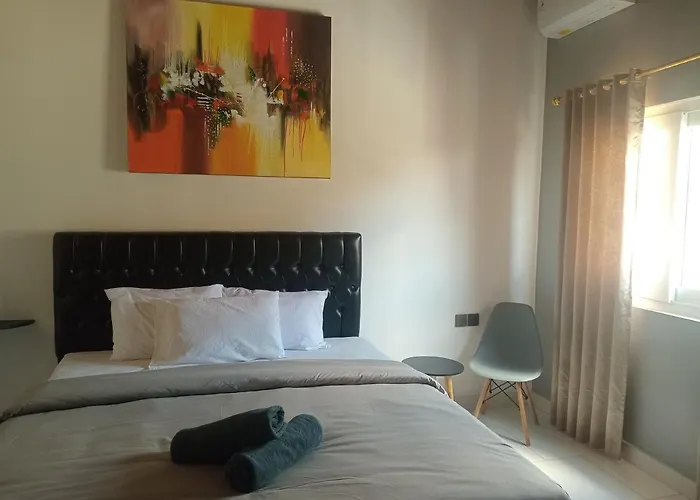 9 Residence's